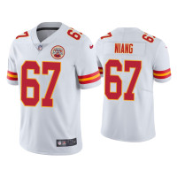 Men Kansas City Chiefs #67 Lucas Niang Vapor Limited White Jersey